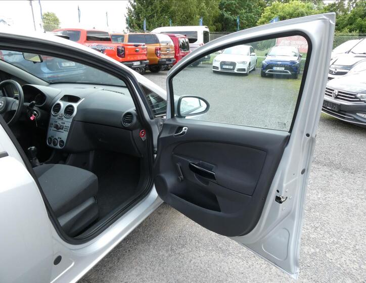 Opel Corsa 17