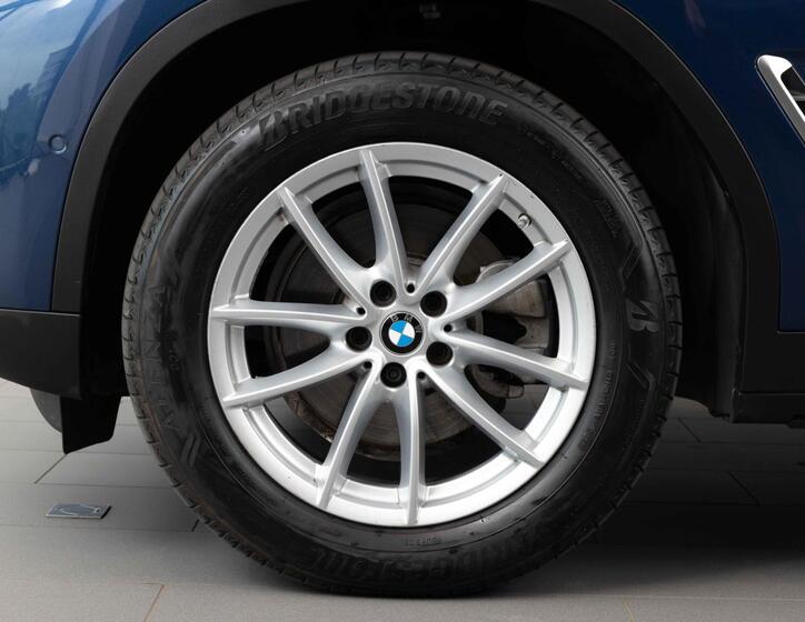 BMW X3 6
