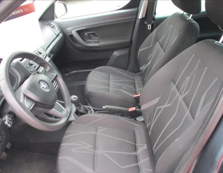 Škoda Roomster 13