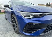 Volkswagen Golf 9