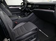 Volkswagen Touareg 13