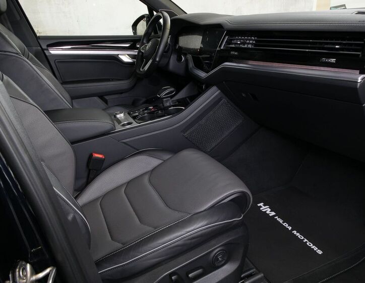 Volkswagen Touareg 13