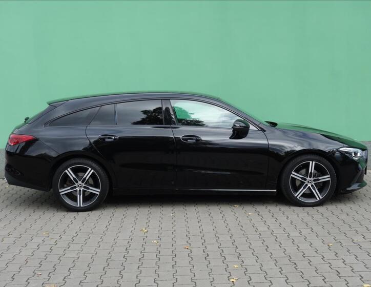 Mercedes-Benz CLA 6