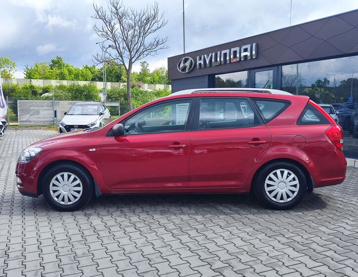 KIA Ceed 8