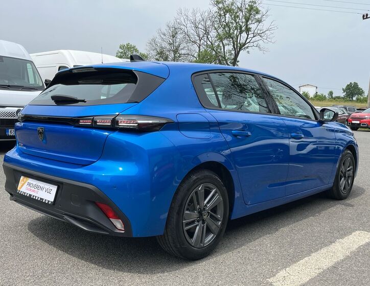 Peugeot 308 5