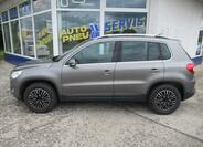 Volkswagen Tiguan 8