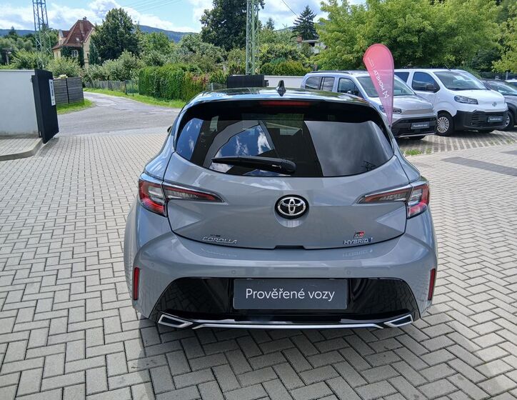 Toyota Corolla 6