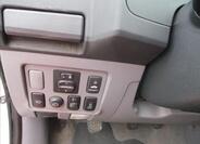 Toyota Hilux 18