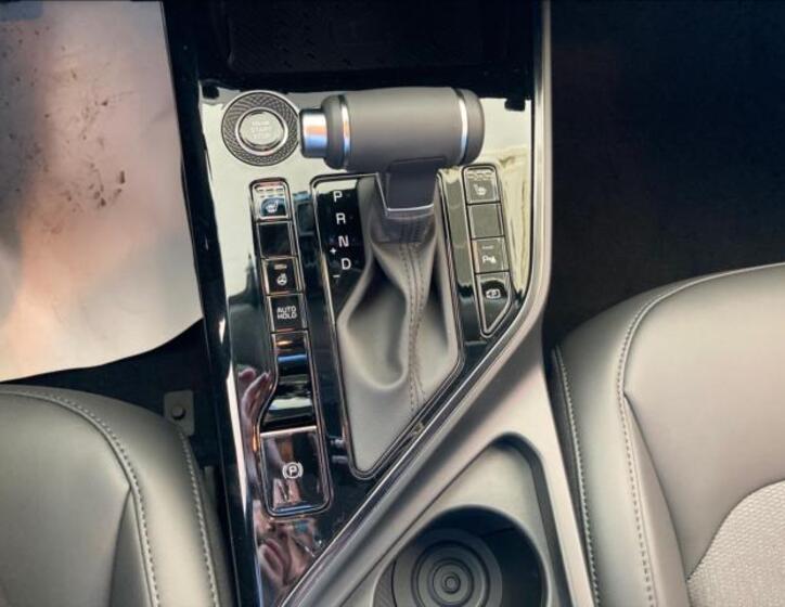 KIA Niro 11