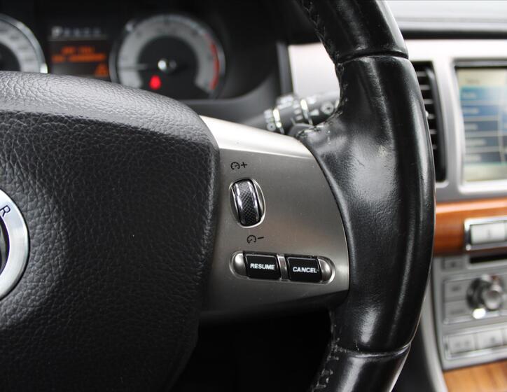 Jaguar XF 15