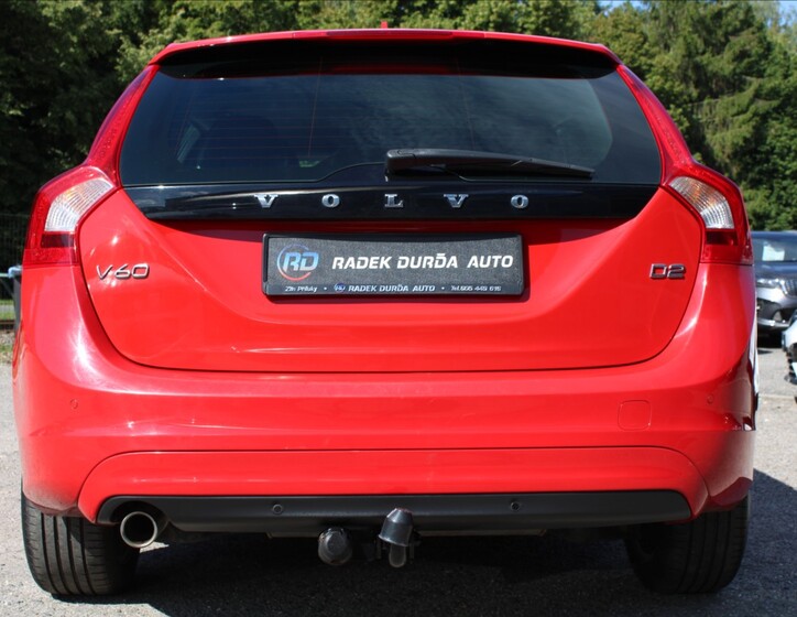 Volvo V60 5