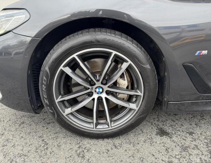 BMW Řada 5 4