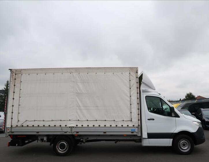 Mercedes-Benz Sprinter 5