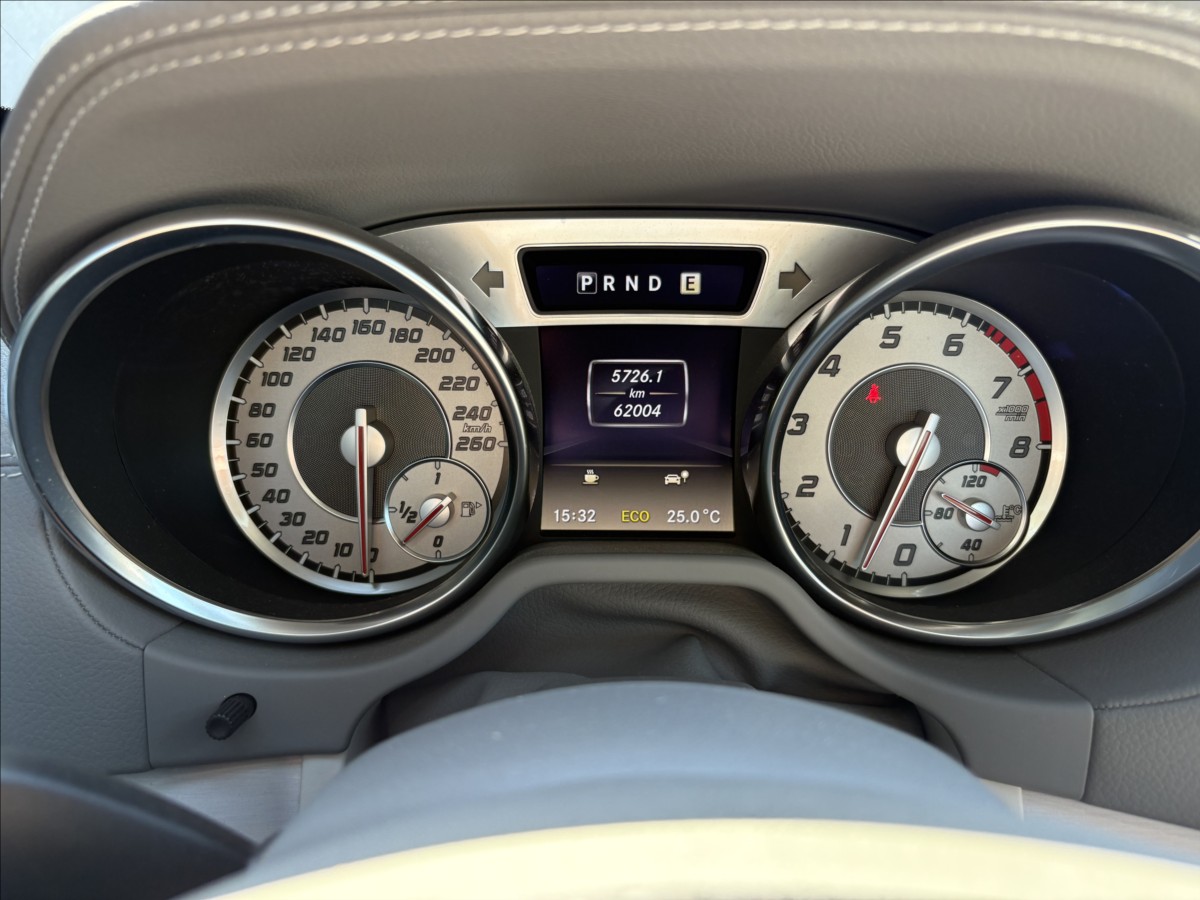 Mercedes-Benz SL