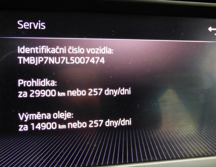 Škoda Karoq 27