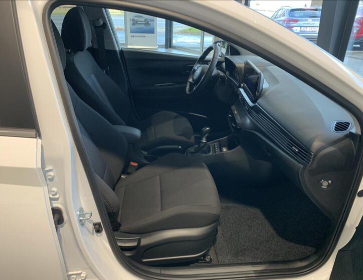 Hyundai i20 44