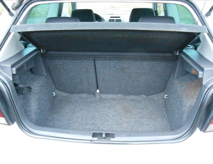 Volkswagen Polo 10