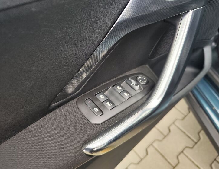 Peugeot 2008 27