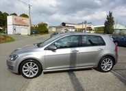 Volkswagen Golf 9