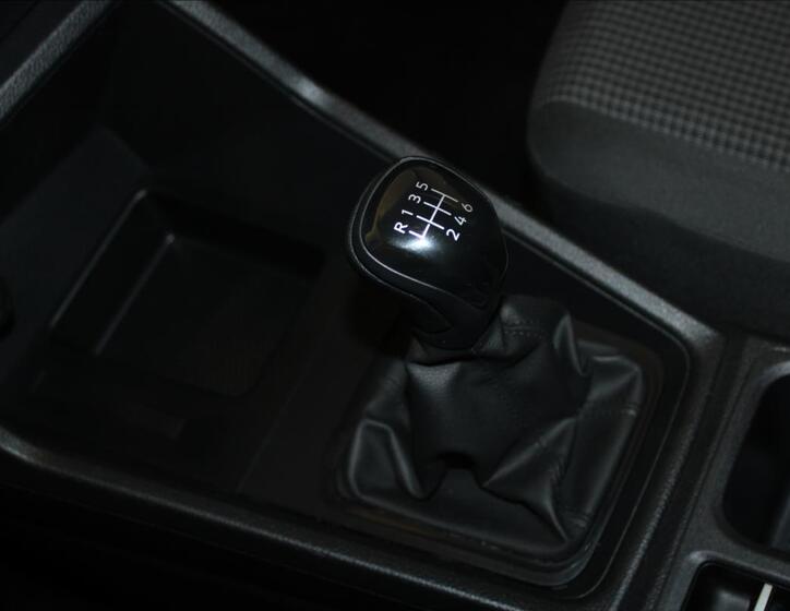 Volkswagen Caddy 29