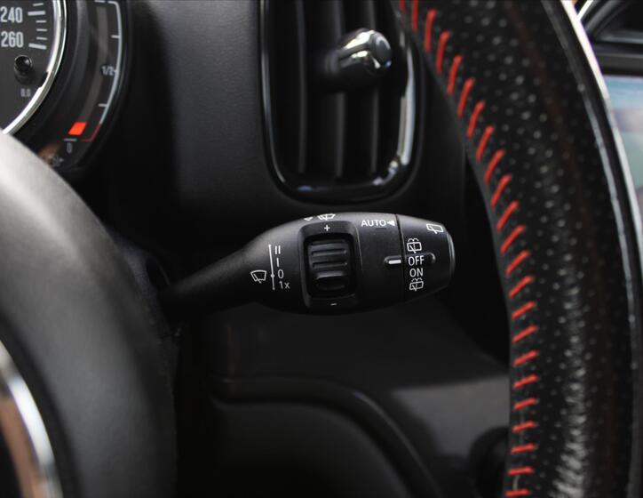 Mini Countryman 16