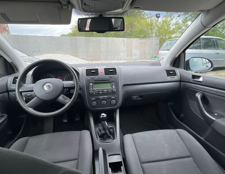 Volkswagen Golf 8