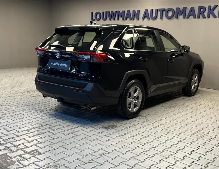 Toyota RAV4 2
