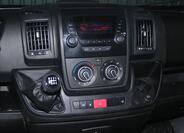 Peugeot Boxer 12