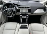 Jaguar I-Pace 13
