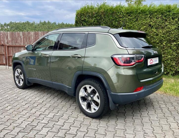 Jeep Compass 4
