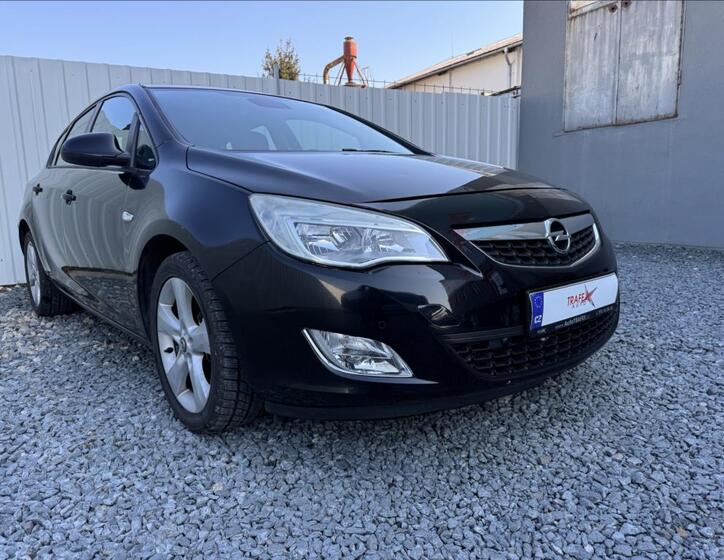 Opel Astra 1