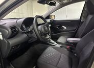 Toyota Yaris 9