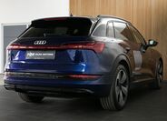 Audi e-tron 5