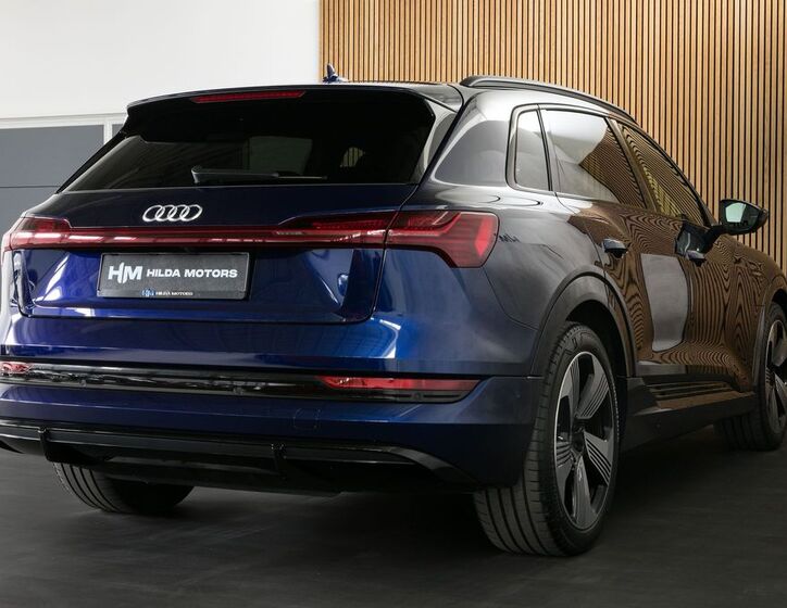 Audi e-tron 5