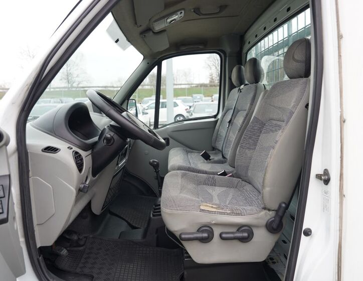 Renault Master 18