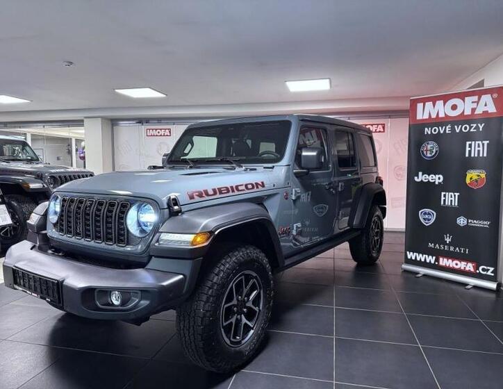 Jeep Wrangler 4