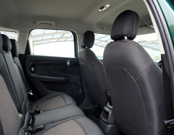 Mini Countryman 23