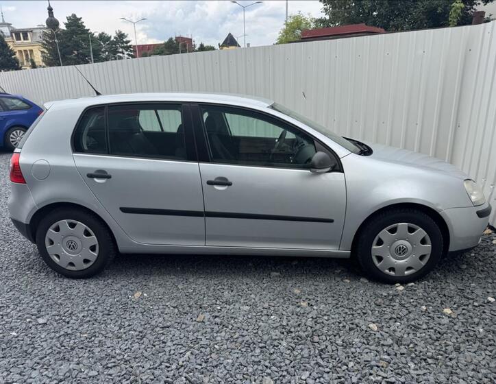 Volkswagen Golf 14