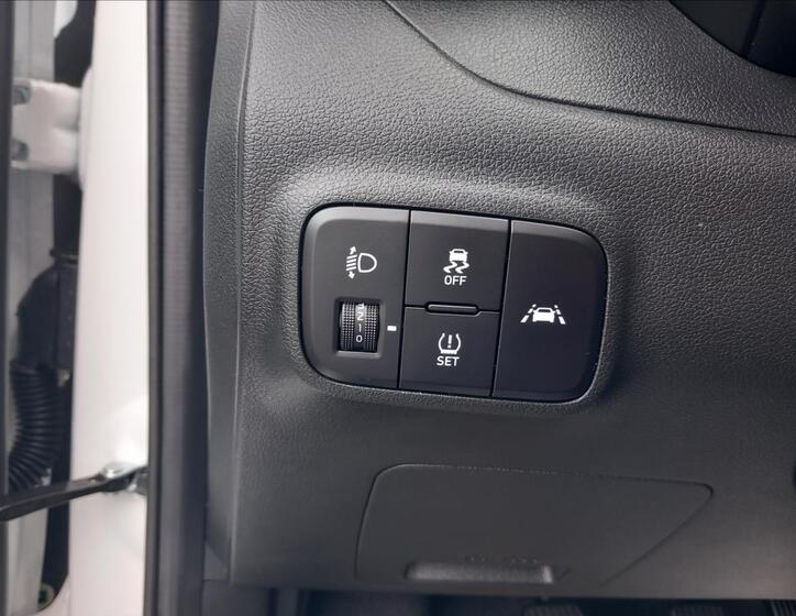 Hyundai i10 14