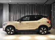 Volvo EX40 2