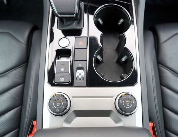 Volkswagen Touareg 37