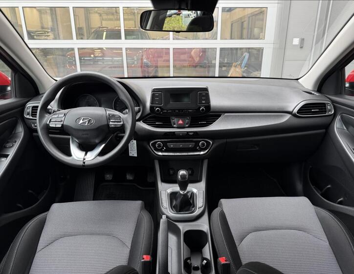 Hyundai i30 13