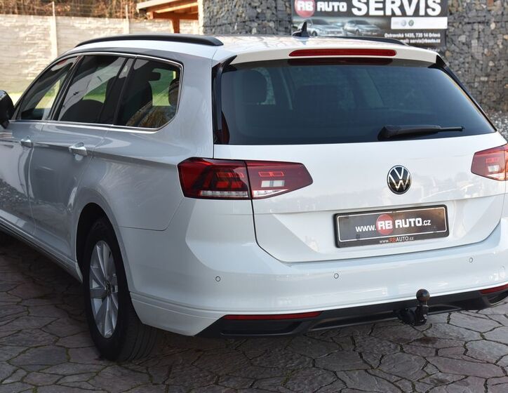 Volkswagen Passat 10
