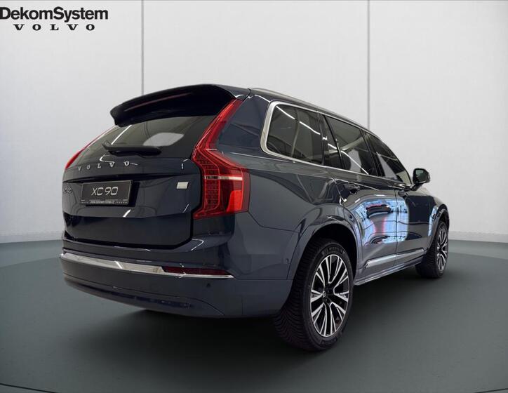 Volvo XC90 3