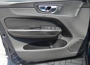 Volvo XC60 8
