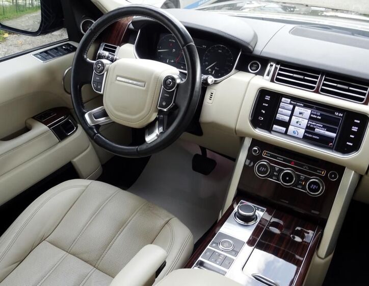 Land Rover Range Rover 20
