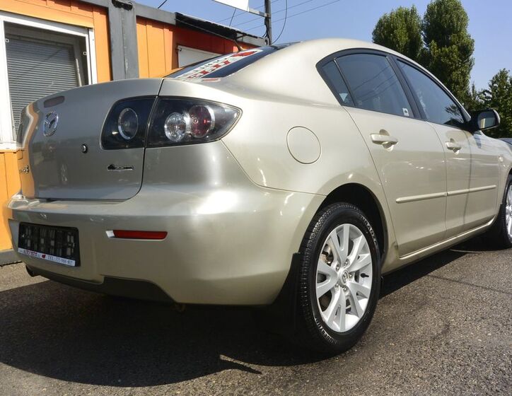 Mazda 3 35