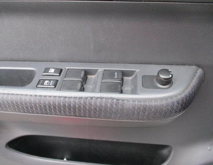 Suzuki Swift 16