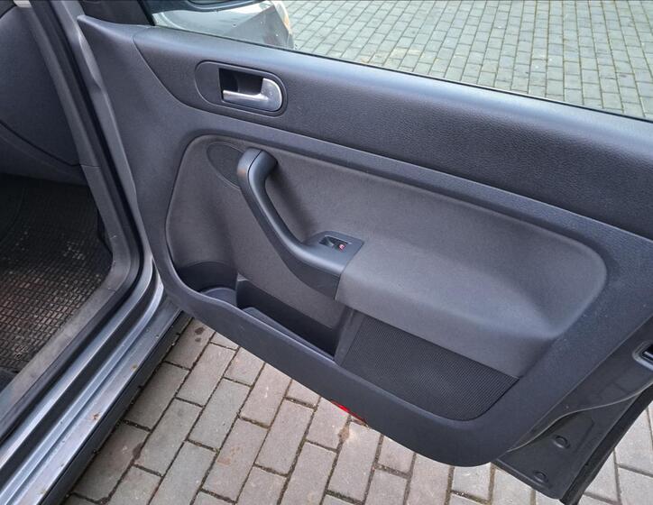 Volkswagen Golf Plus 37