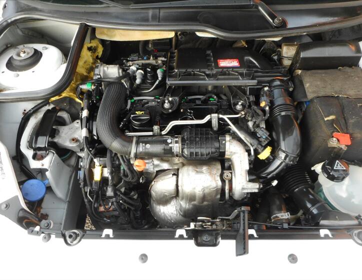 Peugeot 206 24